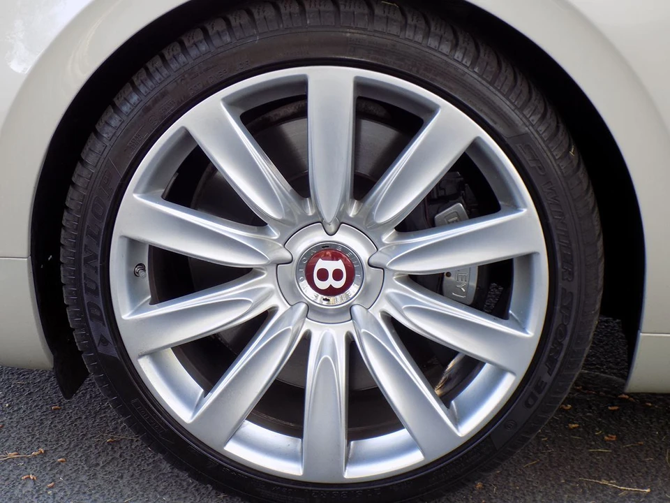 2014 Bentley Continental Flying Spur - Image 14 of 31