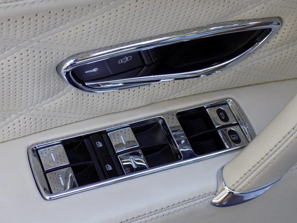 2014 Bentley Continental Flying Spur - Image 15 of 31