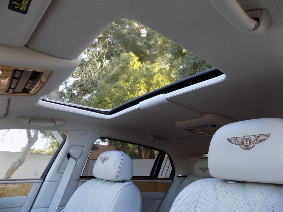 2014 Bentley Continental Flying Spur - Image 18 of 31