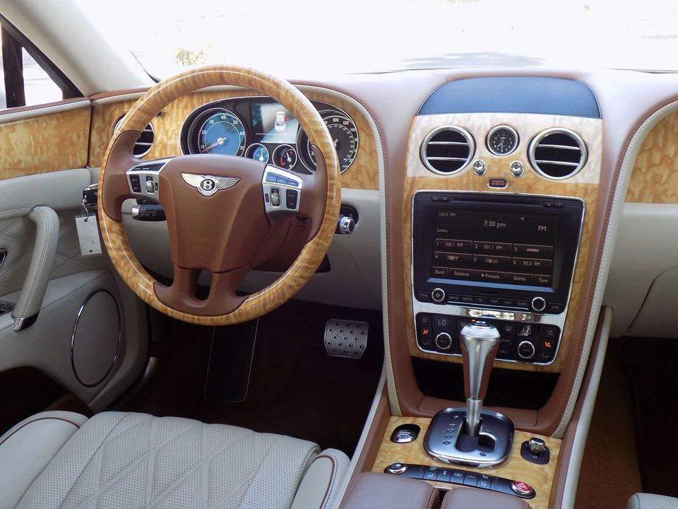 2014 Bentley Continental Flying Spur - Image 27 of 31