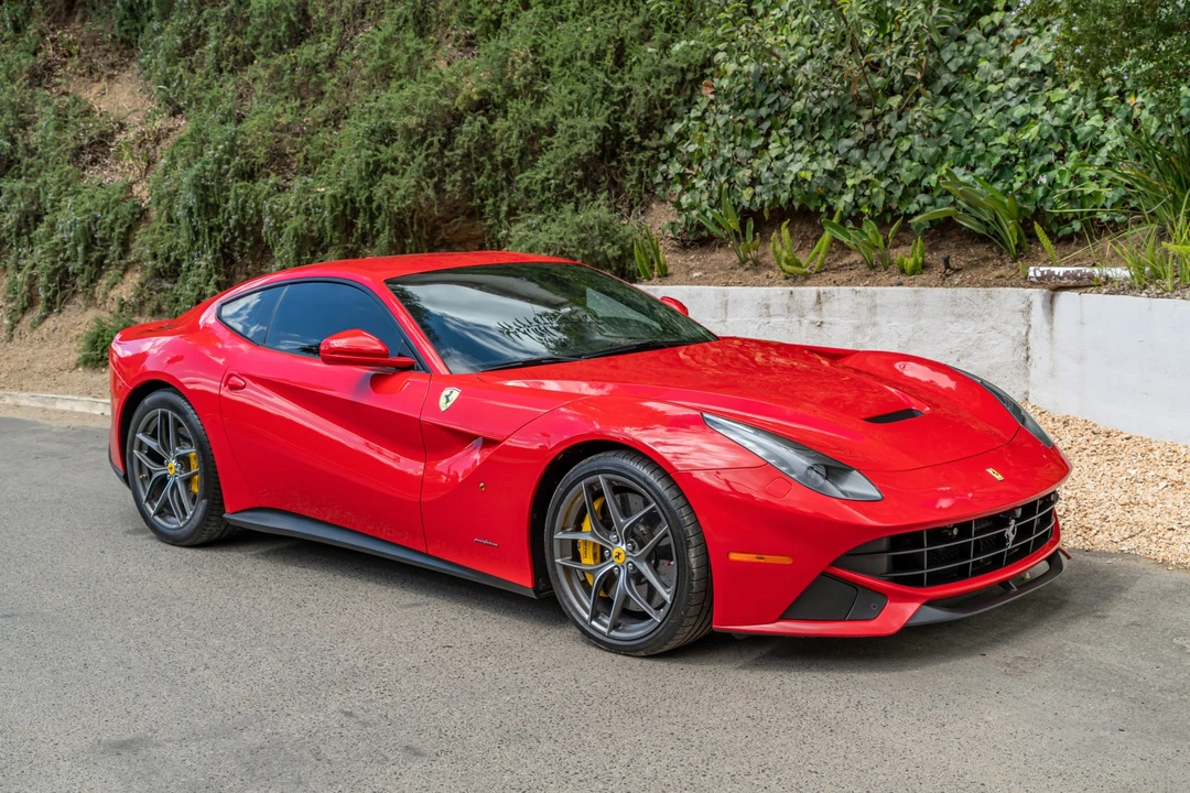 2014 Ferrari F12berlinetta - Image 4 of 31