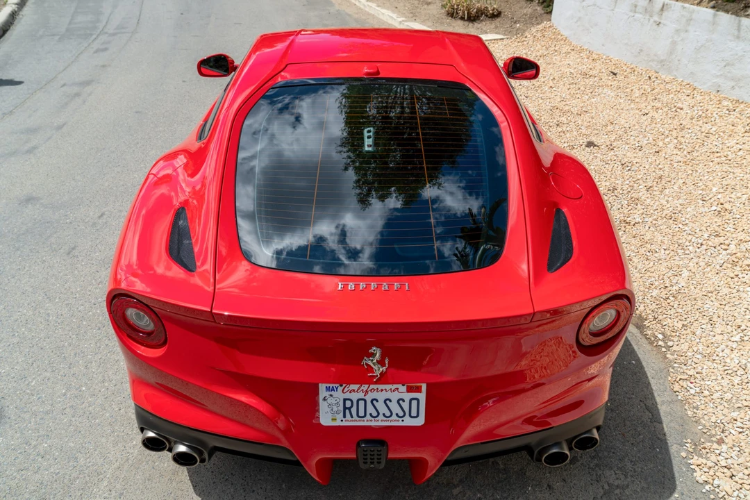 2014 Ferrari F12berlinetta - Image 7 of 31