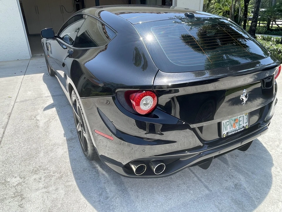 2014 Ferrari FF - Image 15 of 31
