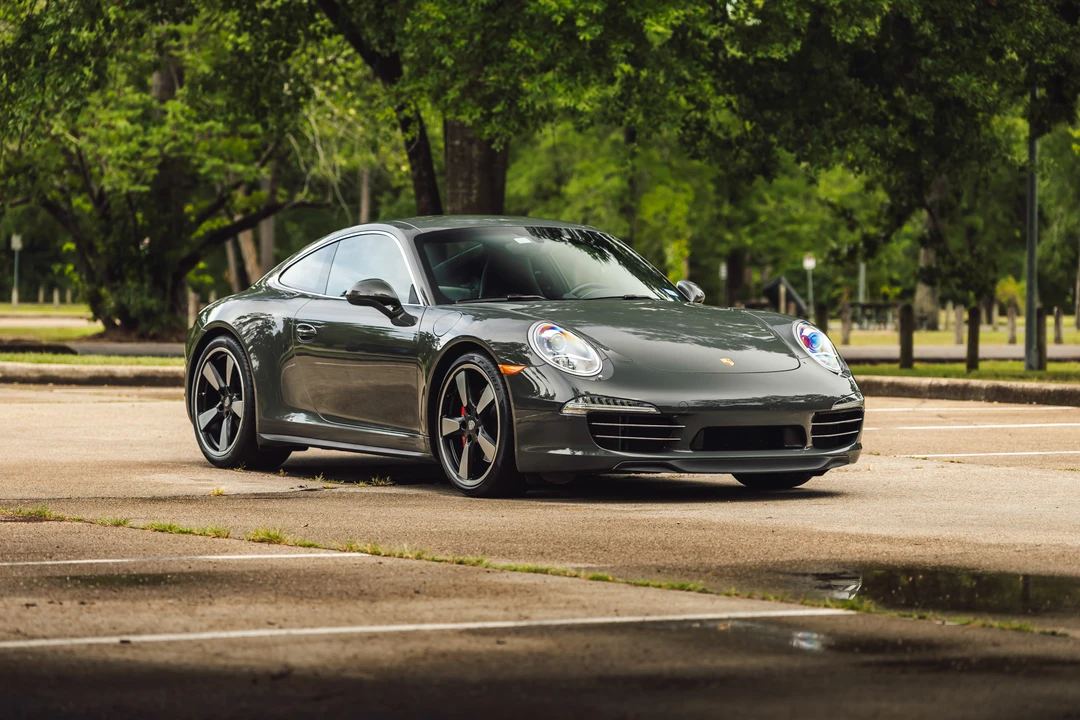 2014 Porsche 991 Carrera - Image 2 of 31