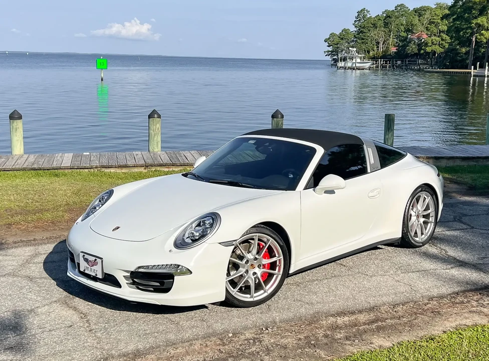 2014 Porsche 991 Targa 4 & 4S - Image 2 of 6
