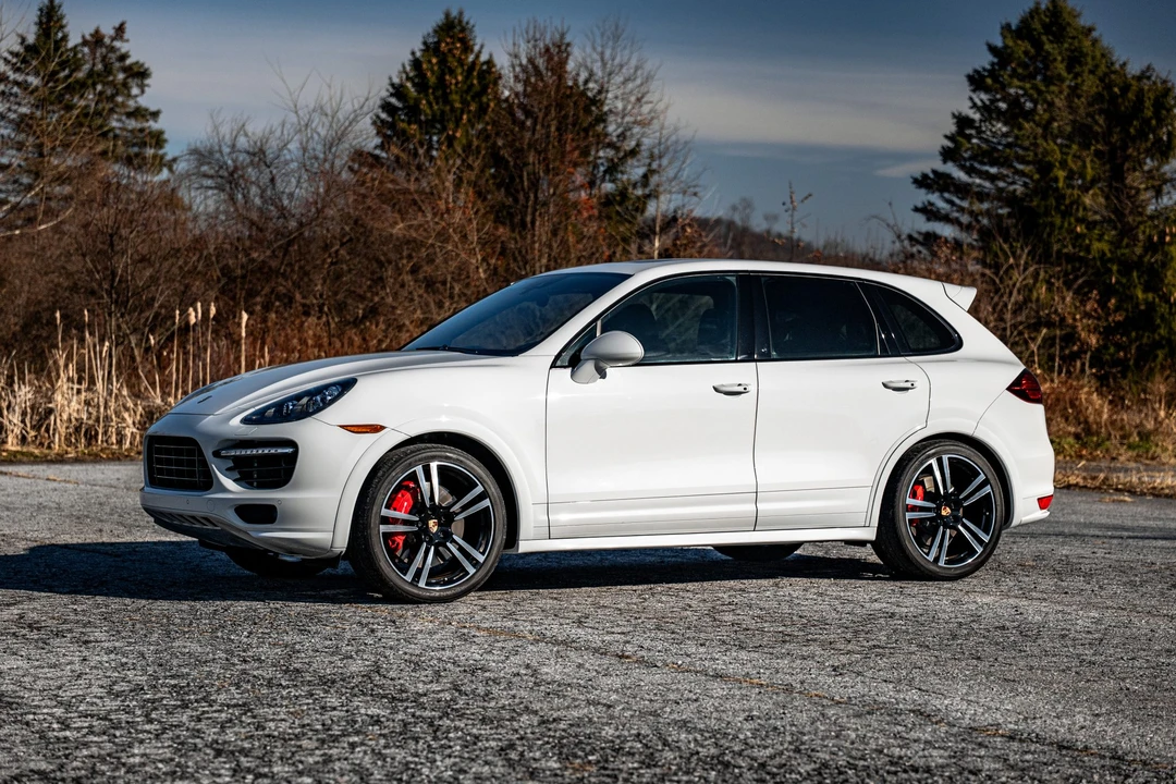 2014 Porsche 958 Cayenne Turbo - Image 8 of 31