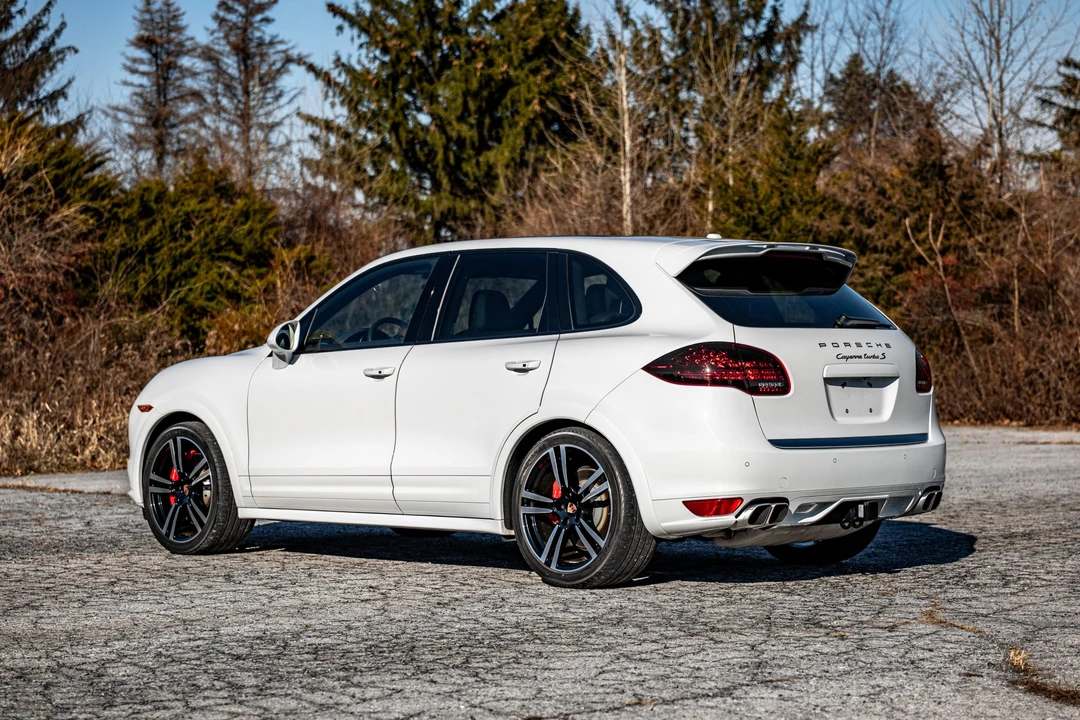 2014 Porsche 958 Cayenne Turbo - Image 15 of 31