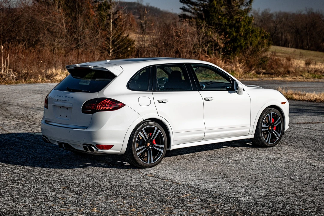 2014 Porsche 958 Cayenne Turbo - Image 21 of 31