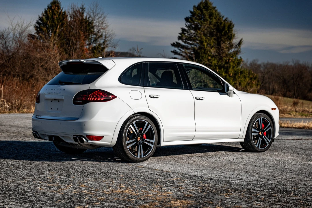 2014 Porsche 958 Cayenne Turbo - Image 22 of 31