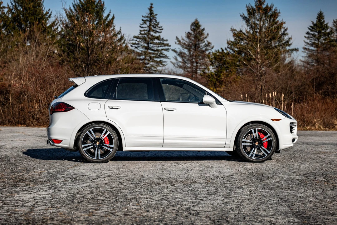 2014 Porsche 958 Cayenne Turbo - Image 26 of 31