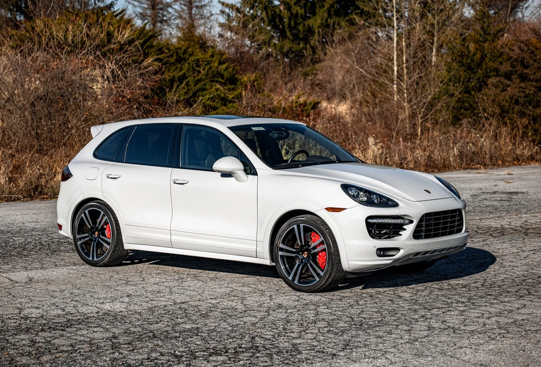 2014 Porsche 958 Cayenne Turbo - Image 30 of 31