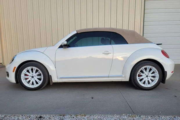 2014 Volkswagen A5 Beetle - Image 3 of 7