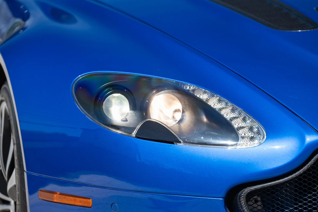 2015 Aston Martin V12 Vantage (2010-2018) - Image 20 of 31