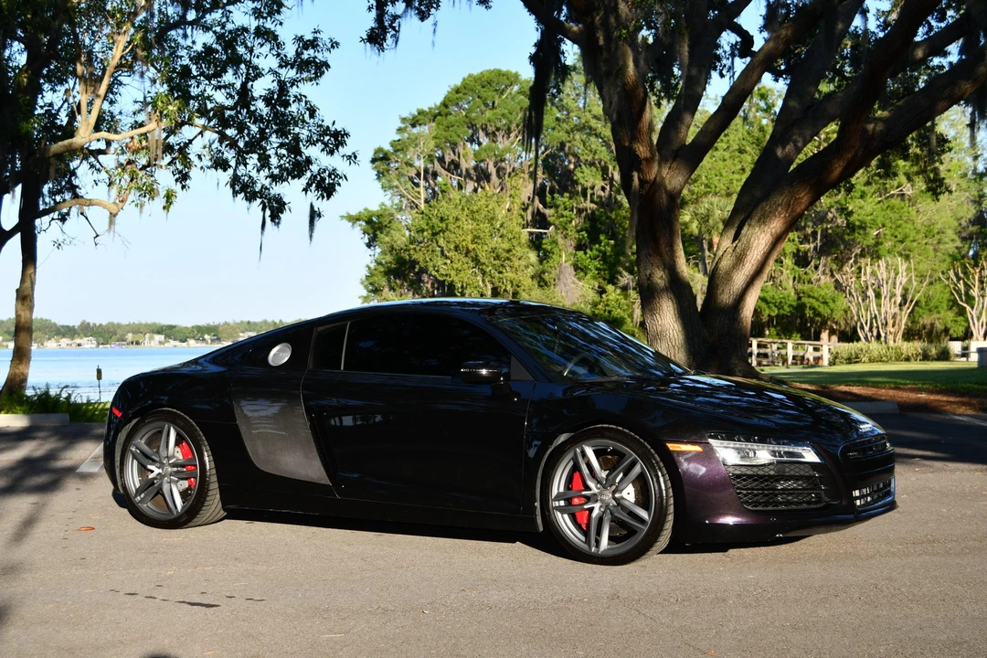 2015 Audi 42 R8 - Image 9 of 31