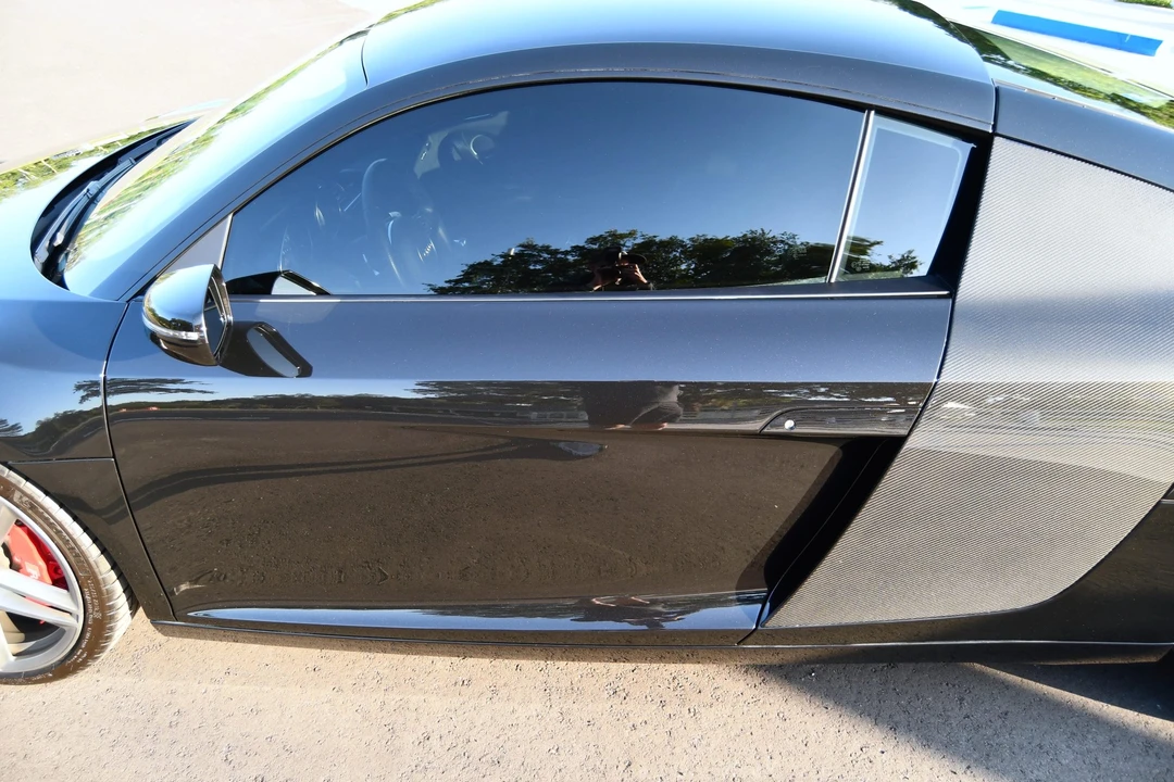 2015 Audi 42 R8 - Image 26 of 31
