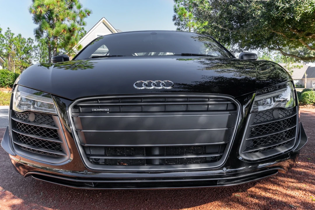2015 Audi 42 R8 - Image 9 of 31