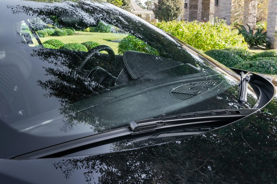 2015 Audi 42 R8 - Image 19 of 31