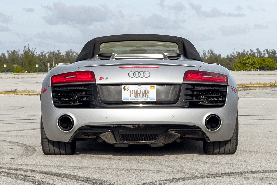 2015 Audi 42 R8 - Image 5 of 31