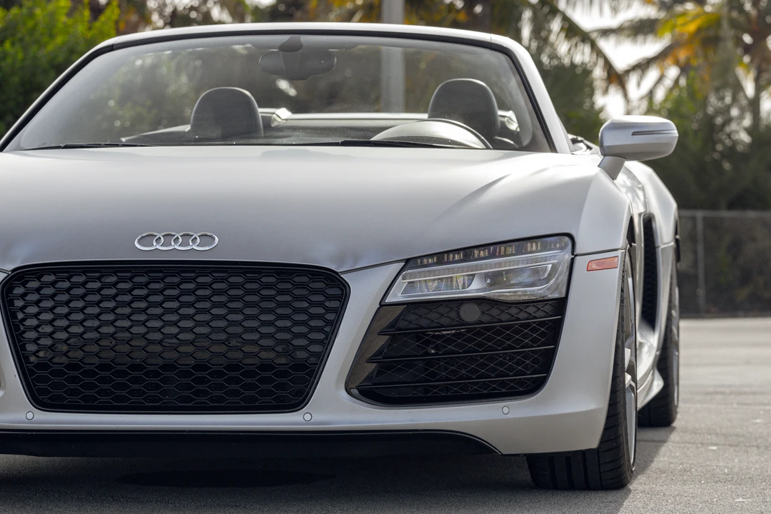 2015 Audi 42 R8 - Image 16 of 31