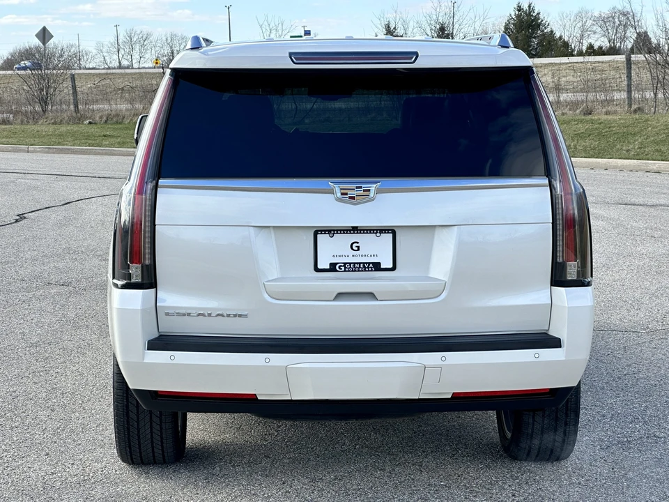2015 Cadillac Escalade 4th Gen - Image 10 of 31
