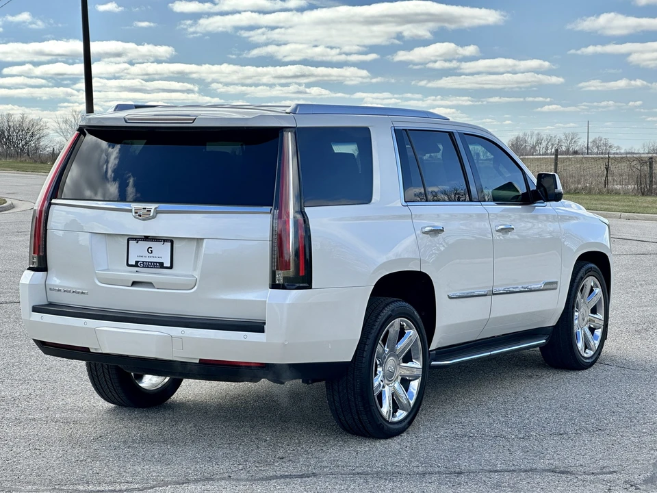2015 Cadillac Escalade 4th Gen - Image 11 of 31