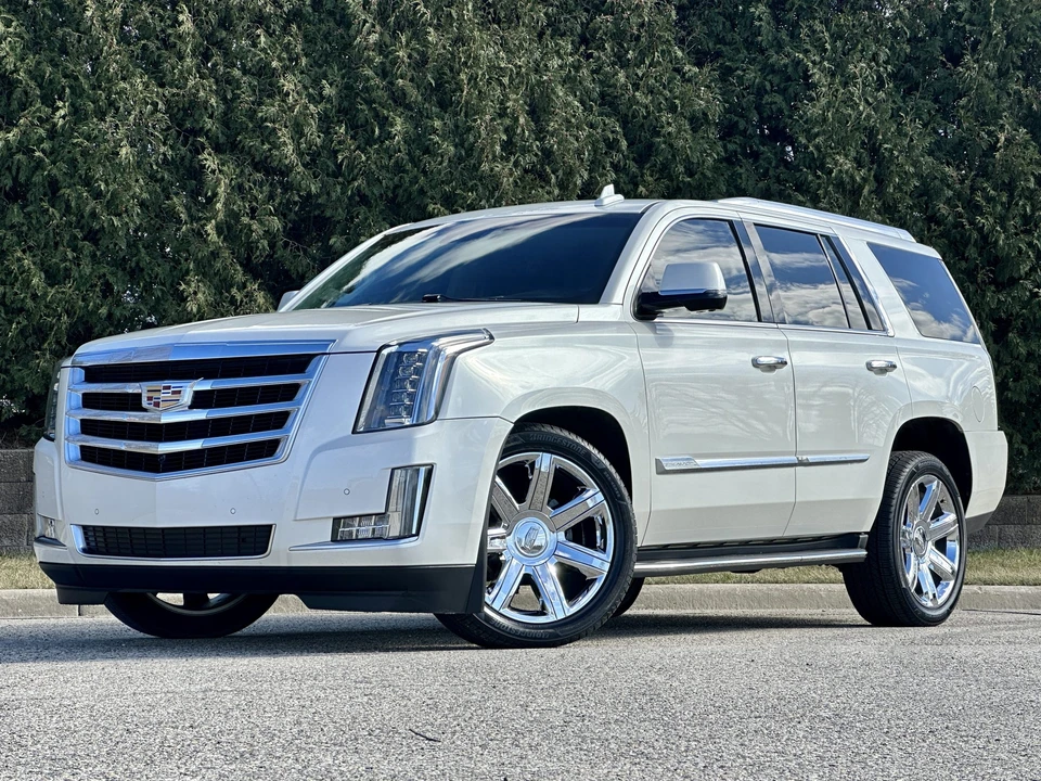 2015 Cadillac Escalade 4th Gen - Image 4 of 31