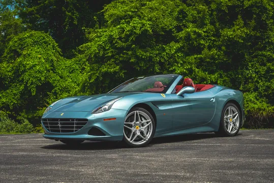 2015 Ferrari California T - Image 4 of 31