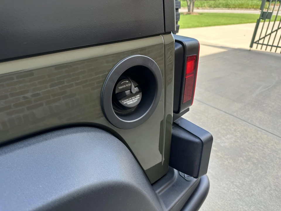 2015 Jeep JK Wrangler - Image 18 of 31