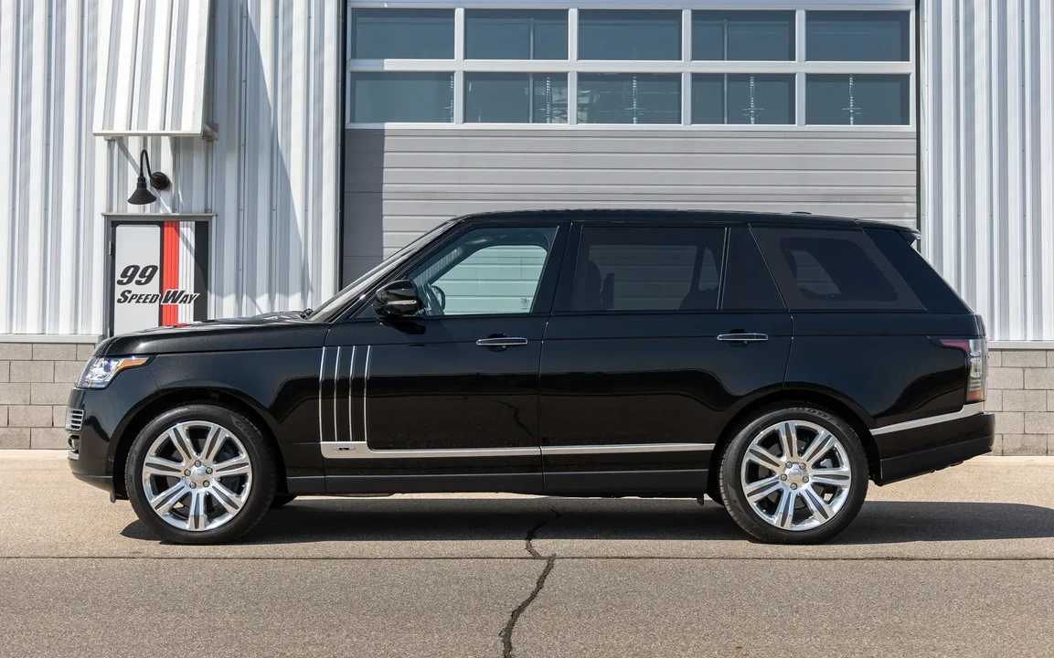 2015 Land Rover Range Rover L405 - Image 5 of 6