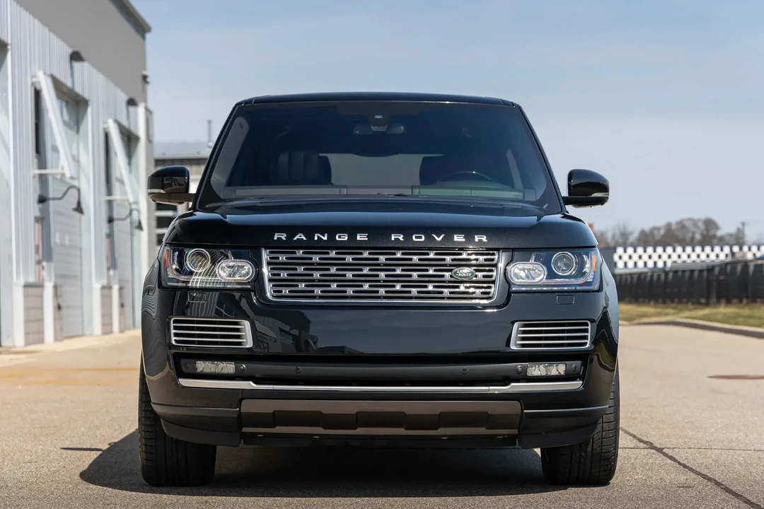 2015 Land Rover Range Rover L405 - Image 2 of 6