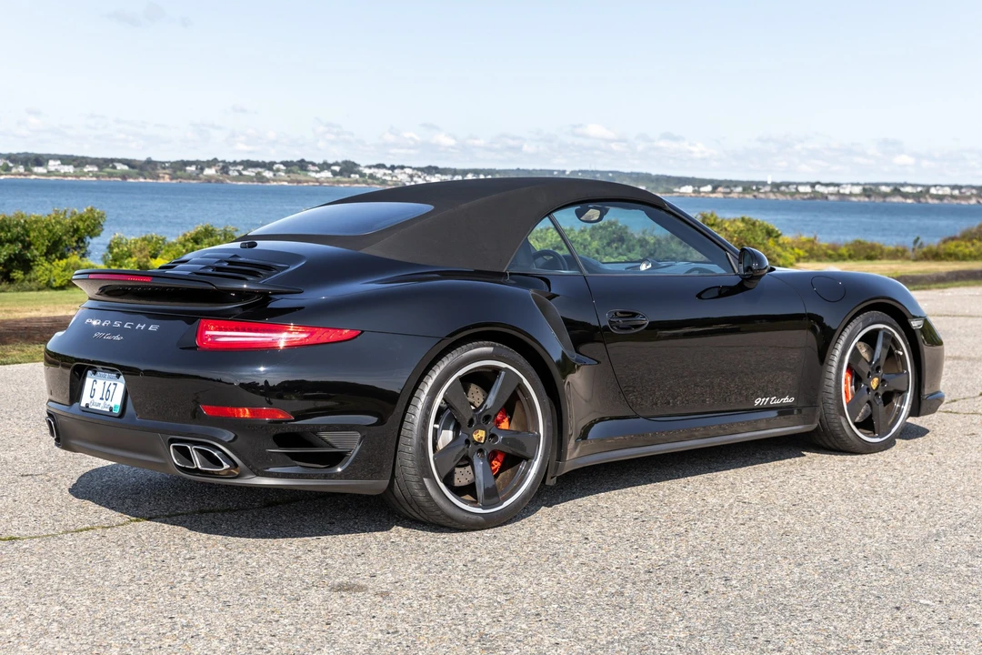2015 Porsche 991 Turbo - Image 17 of 31