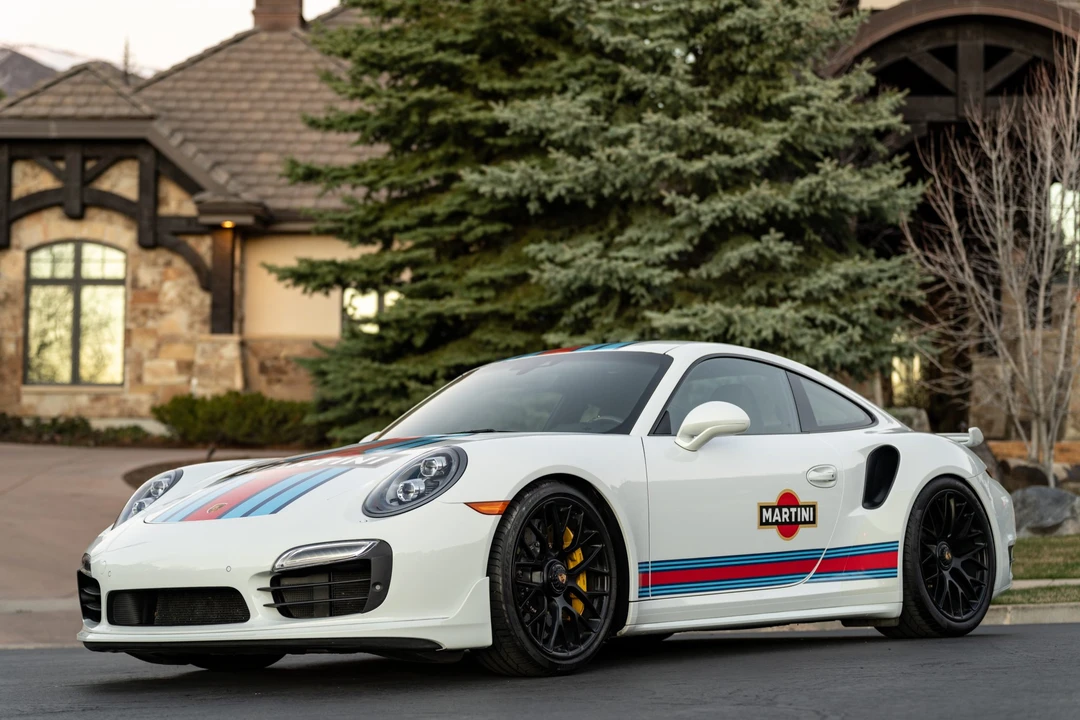 2015 Porsche 991 Turbo S - Image 2 of 31