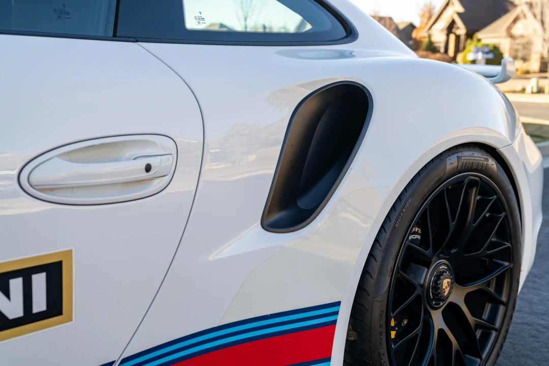 2015 Porsche 991 Turbo S - Image 18 of 31
