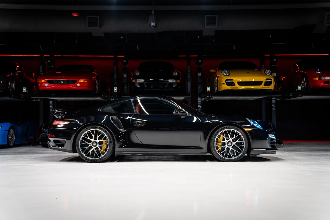 2015 Porsche 991 Turbo S - Image 11 of 31