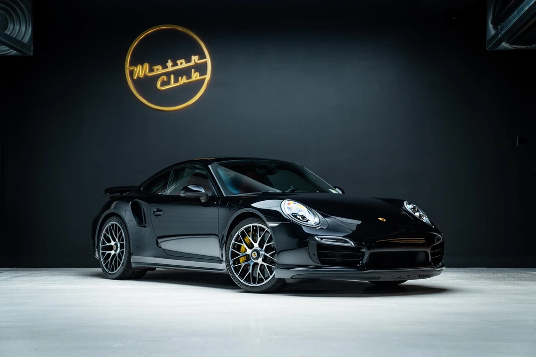 2015 Porsche 991 Turbo S - Image 9 of 31