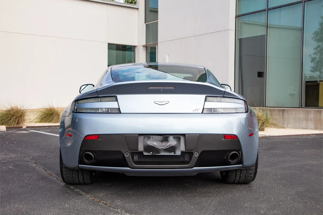 2016 Aston Martin V8 Vantage (2006-2017) - Image 25 of 31