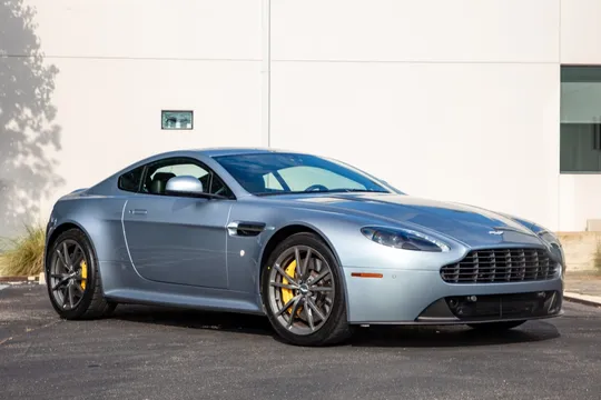 2016 Aston Martin V8 Vantage GT Coupe