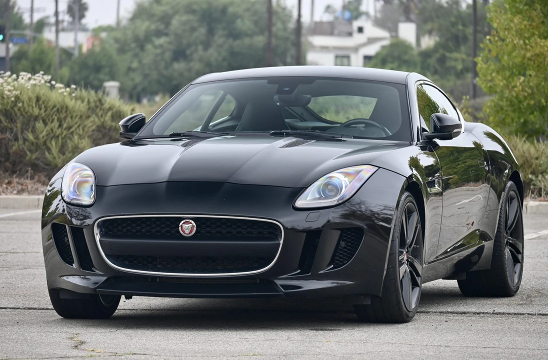 2016 Jaguar F-Type 1st Gen - Image 5 of 31