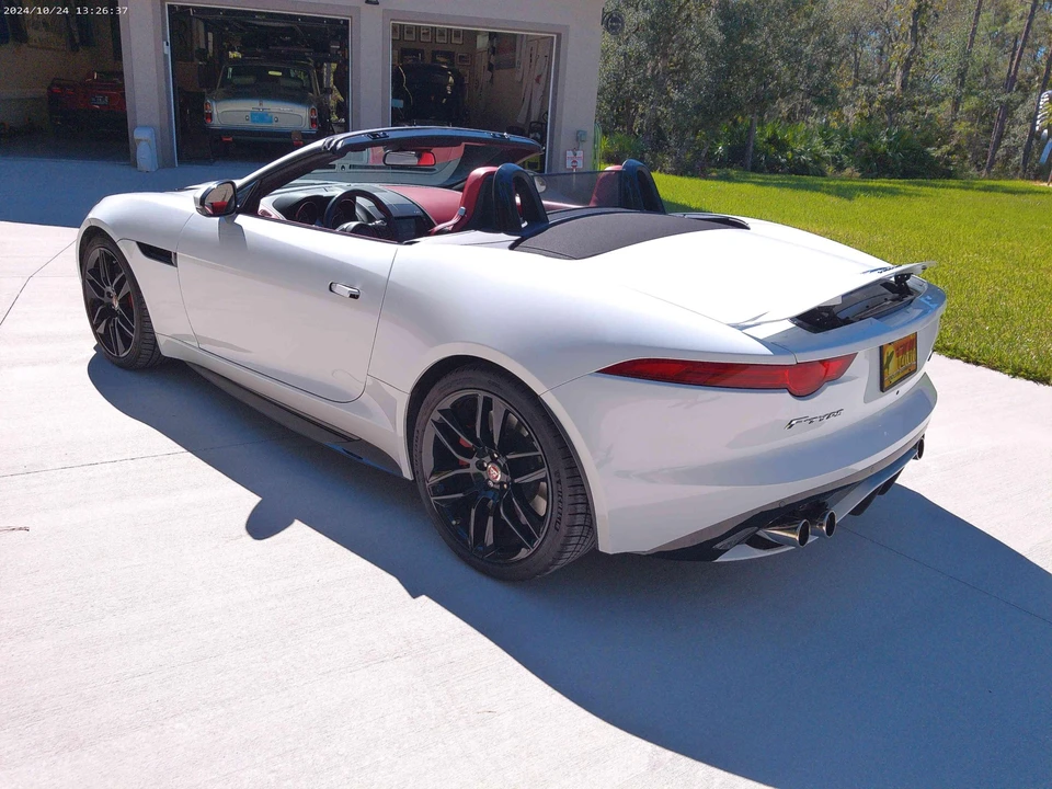 2016 Jaguar F-Type R 1st Gen - Image 5 of 31