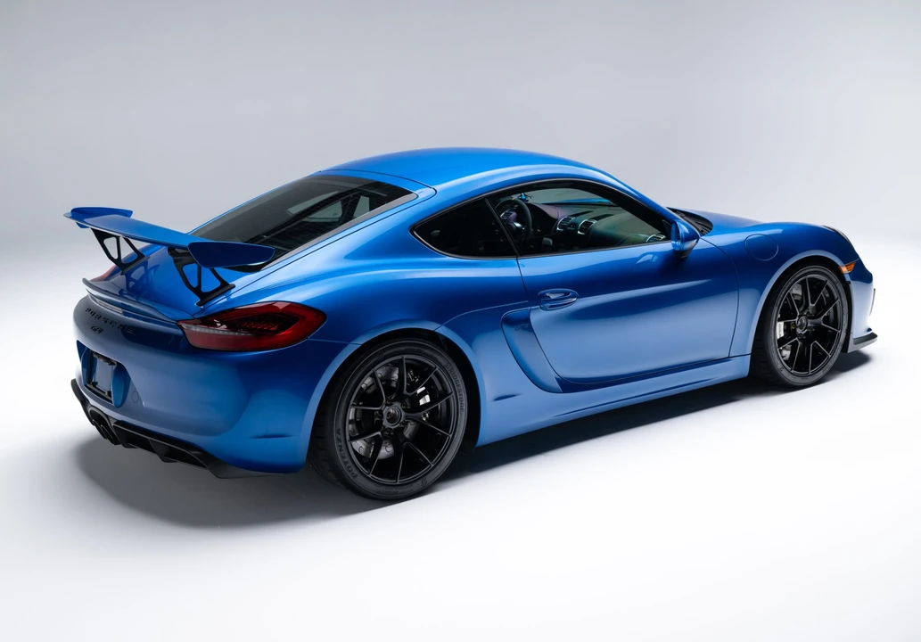 2016 Porsche 981 Cayman GT4 - Image 16 of 31