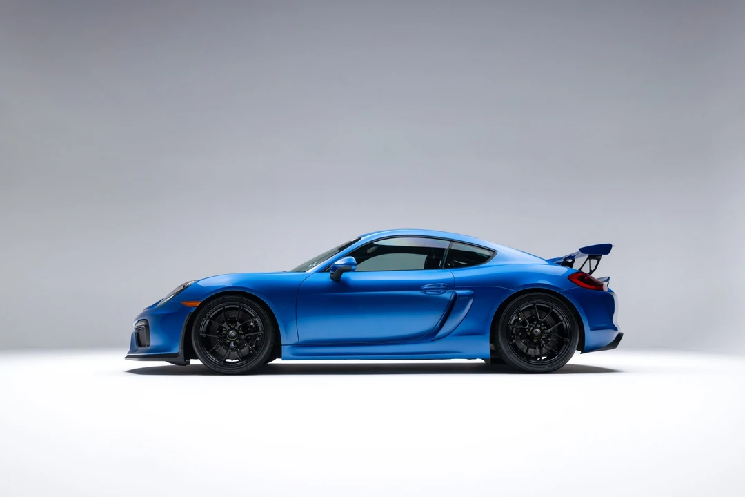 2016 Porsche 981 Cayman GT4 - Image 28 of 31