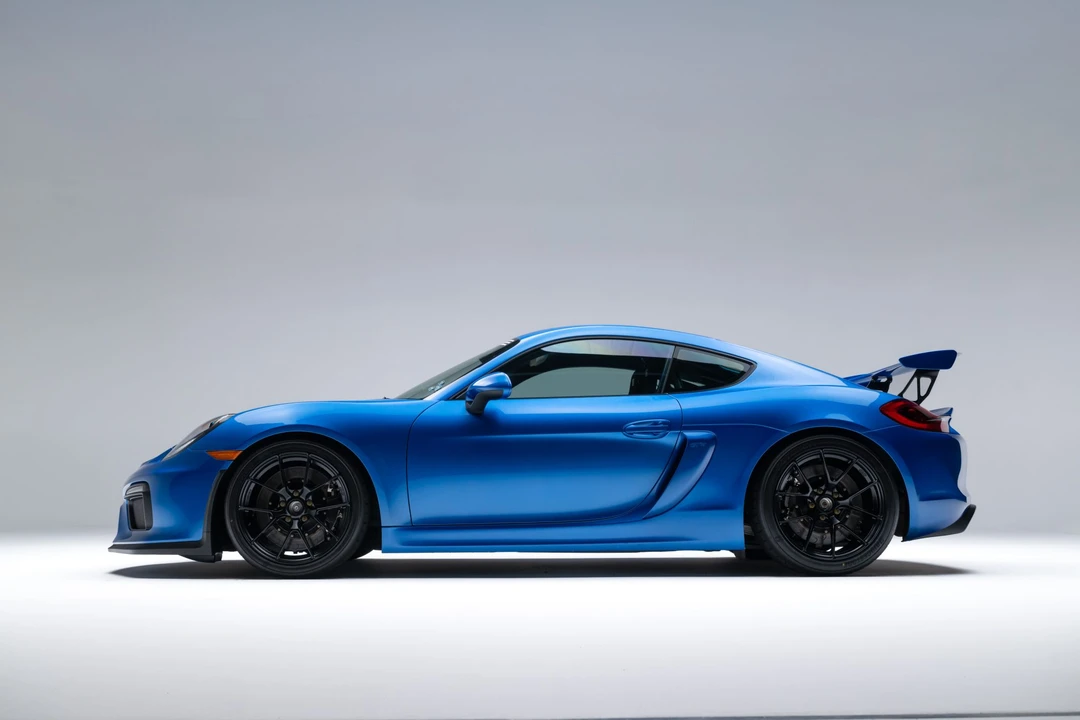 2016 Porsche 981 Cayman GT4 - Image 29 of 31