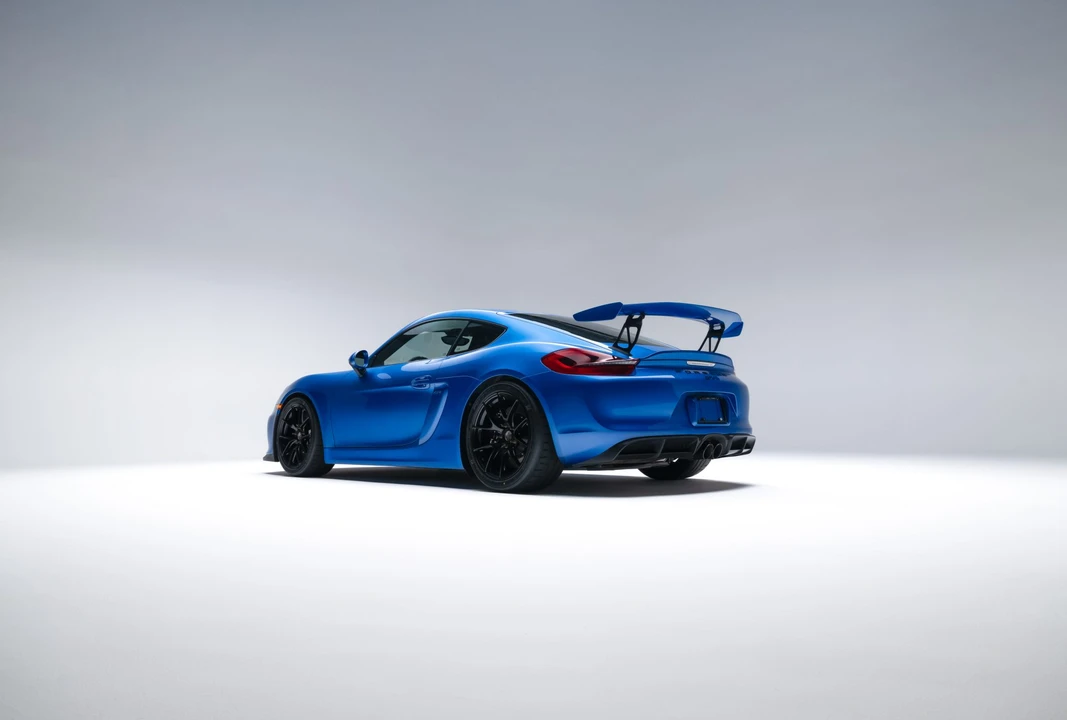 2016 Porsche 981 Cayman GT4 - Image 22 of 31