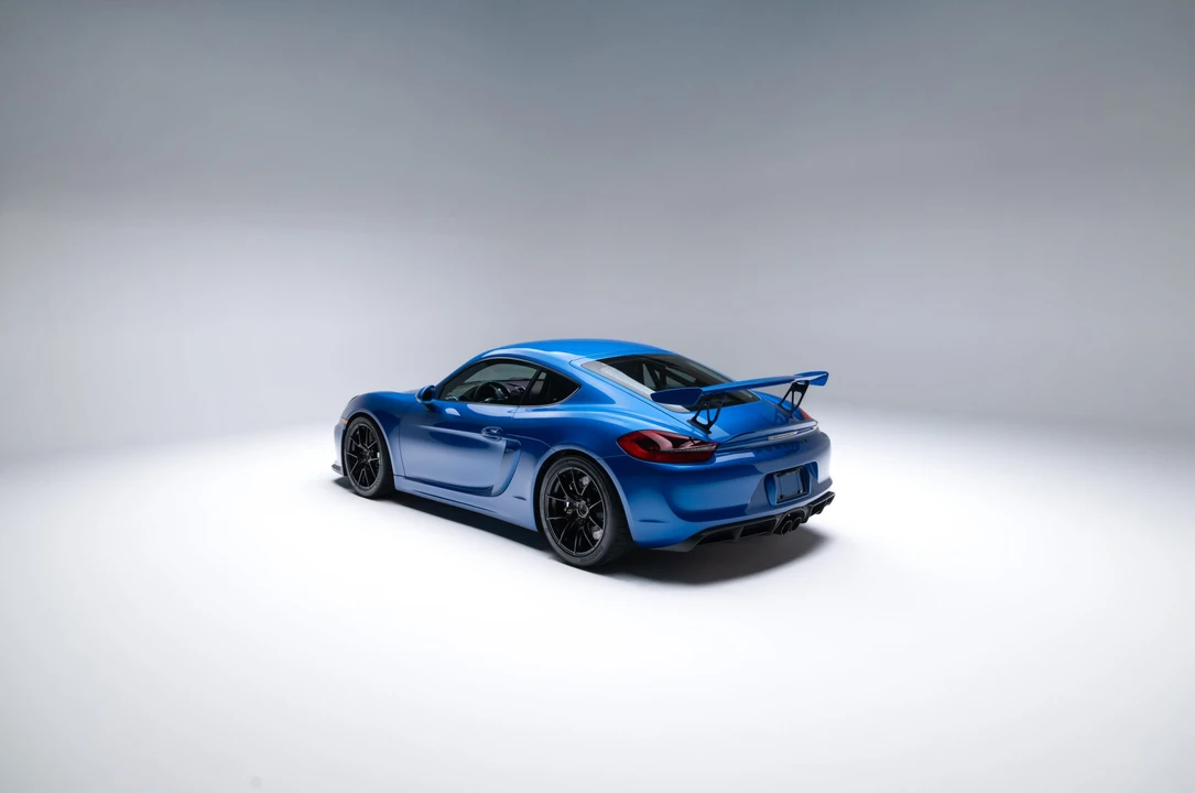 2016 Porsche 981 Cayman GT4 - Image 24 of 31