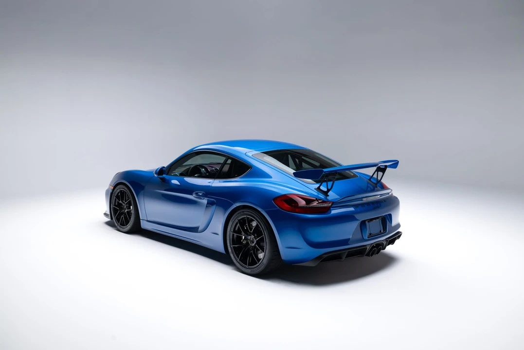 2016 Porsche 981 Cayman GT4 - Image 25 of 31