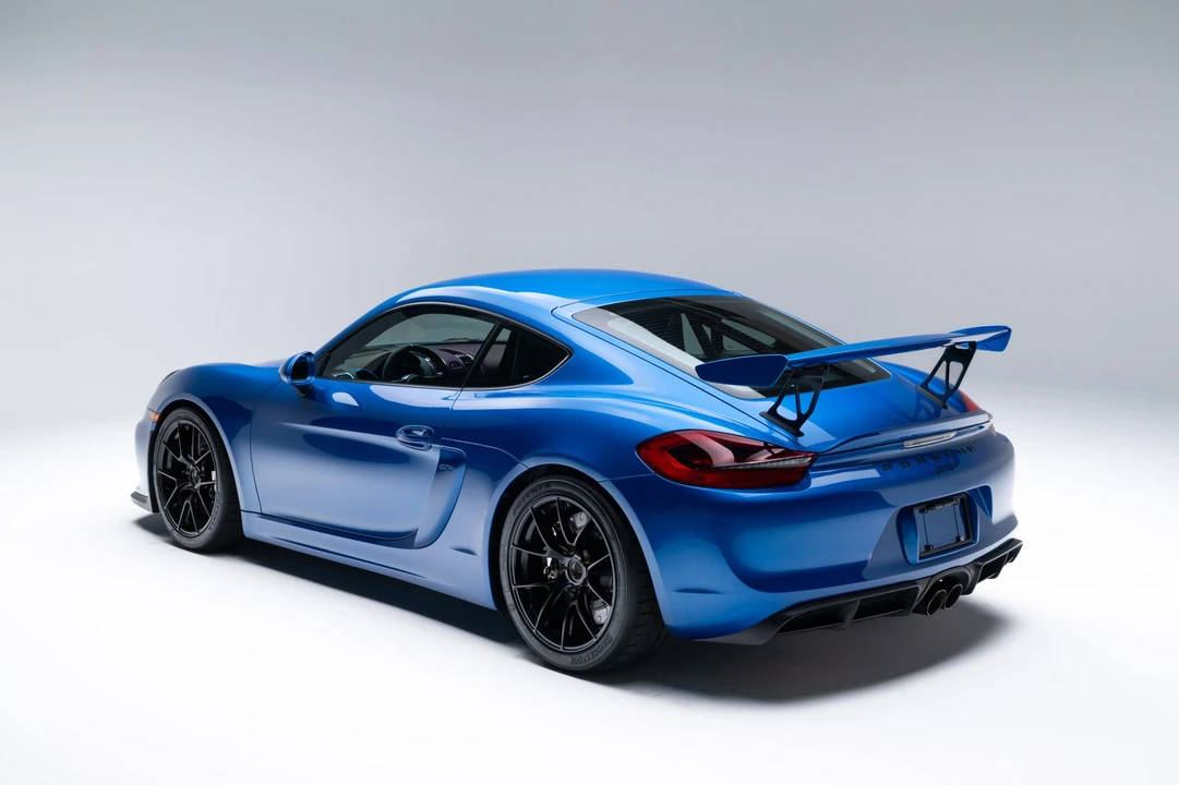 2016 Porsche 981 Cayman GT4 - Image 26 of 31