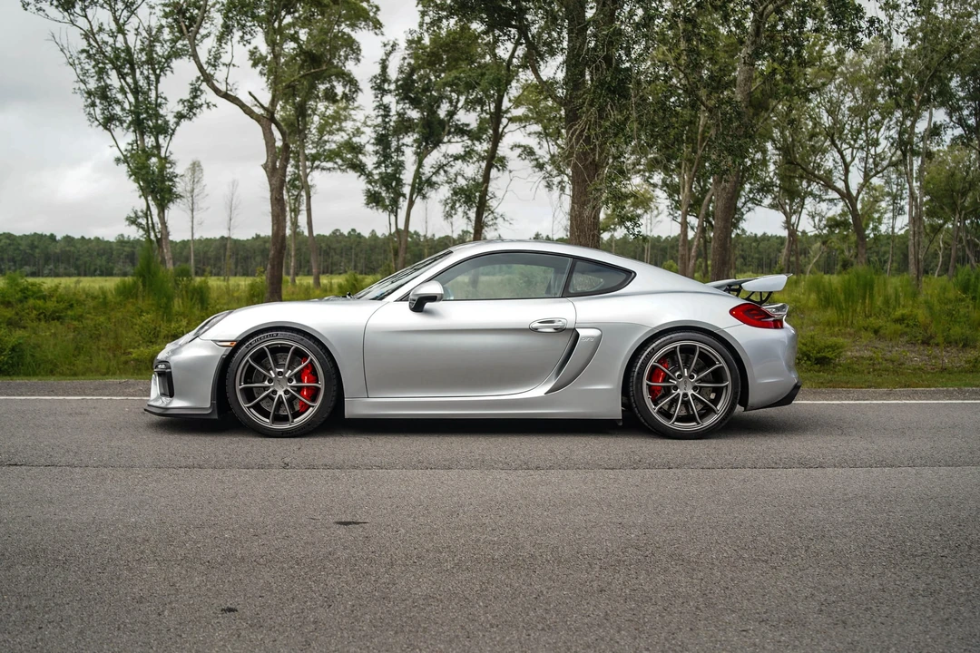 2016 Porsche 981 Cayman GT4 - Image 31 of 31