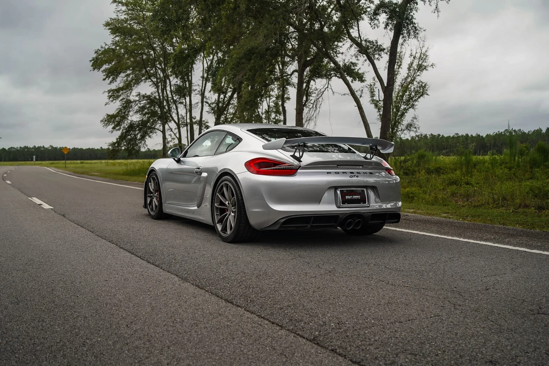 2016 Porsche 981 Cayman GT4 - Image 25 of 31