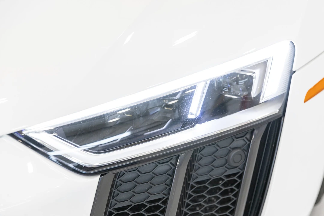 2017 Audi 4S R8 - Image 17 of 31