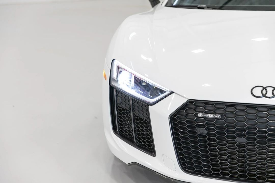 2017 Audi 4S R8 - Image 11 of 31